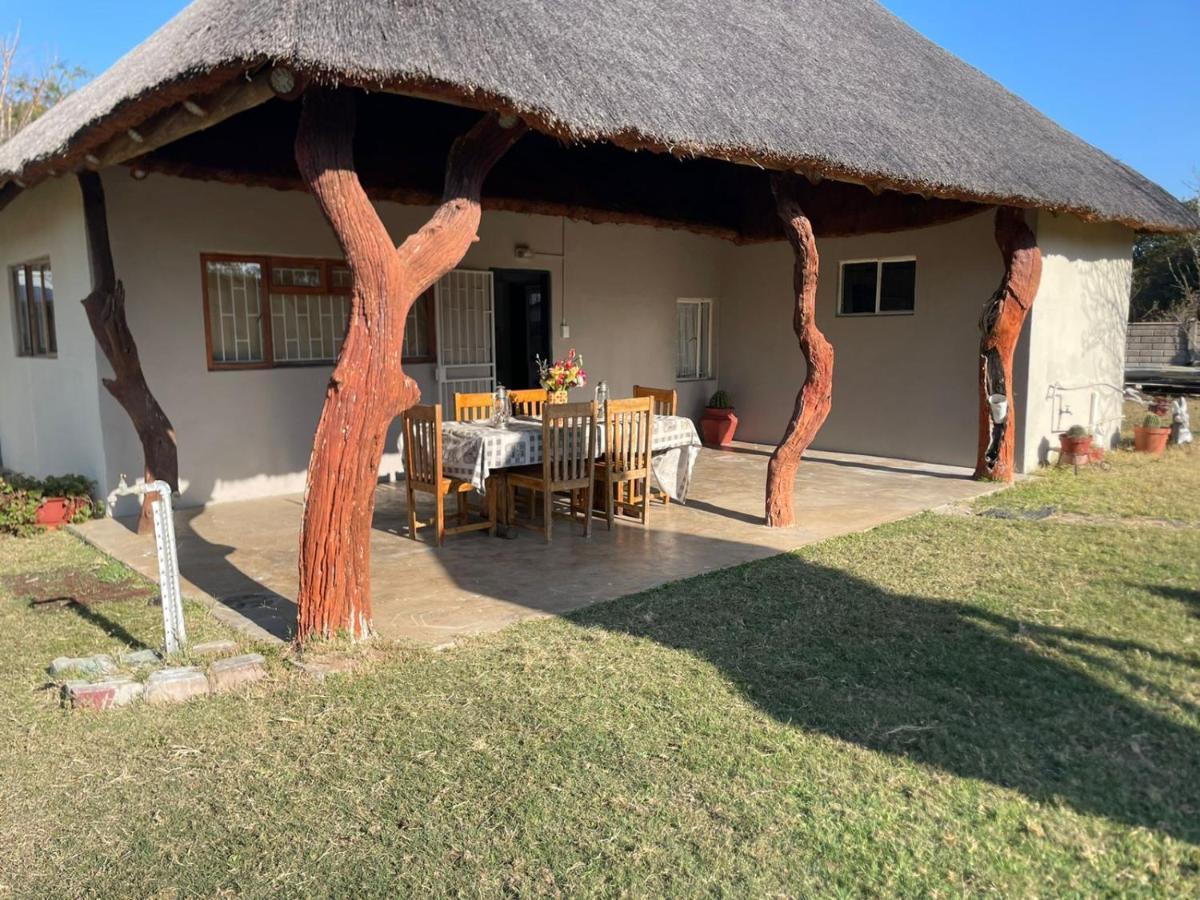 Vanross Self Catering Accommodation Thabazimbi Luaran gambar